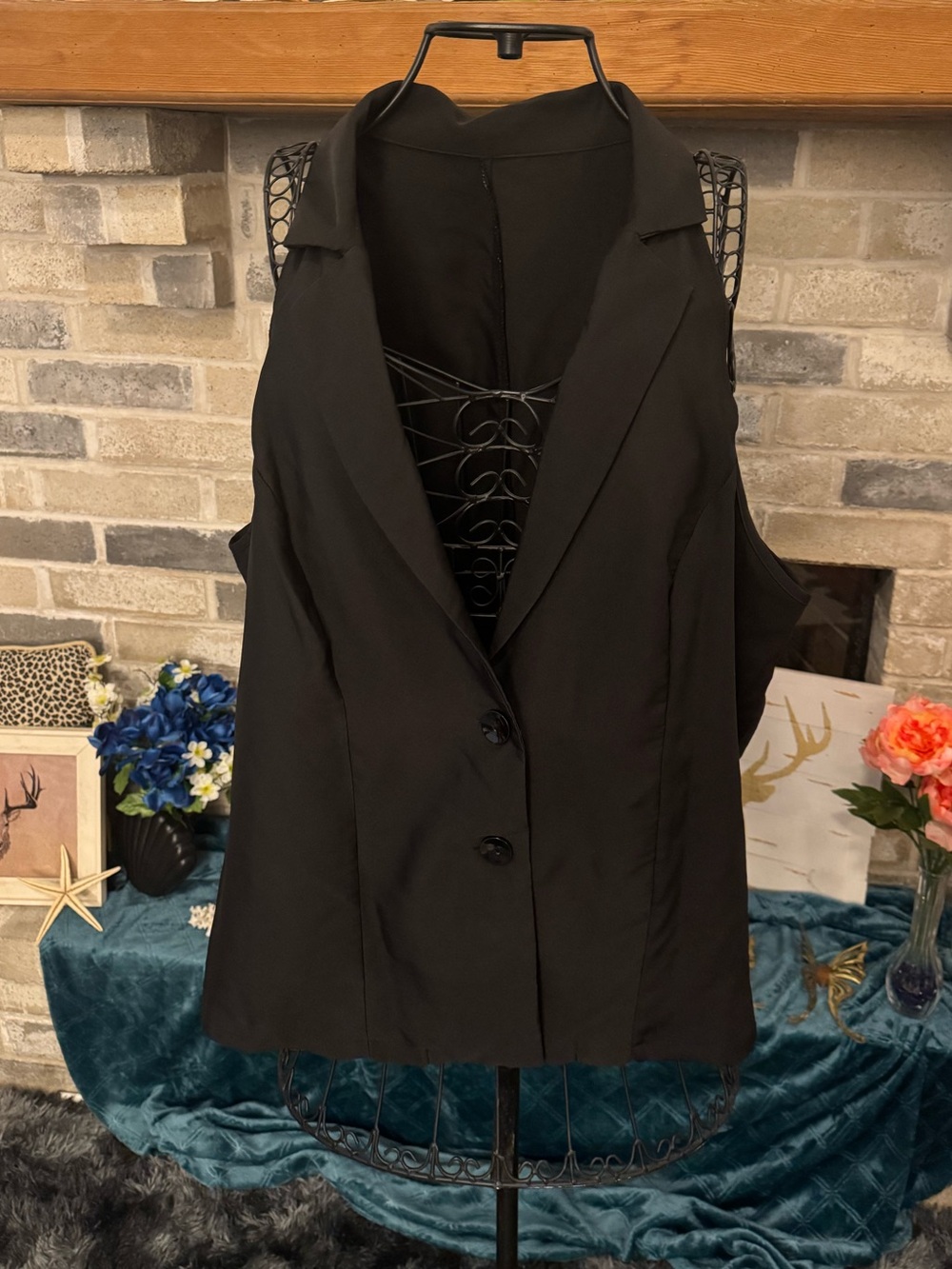SHEIN Black Vest